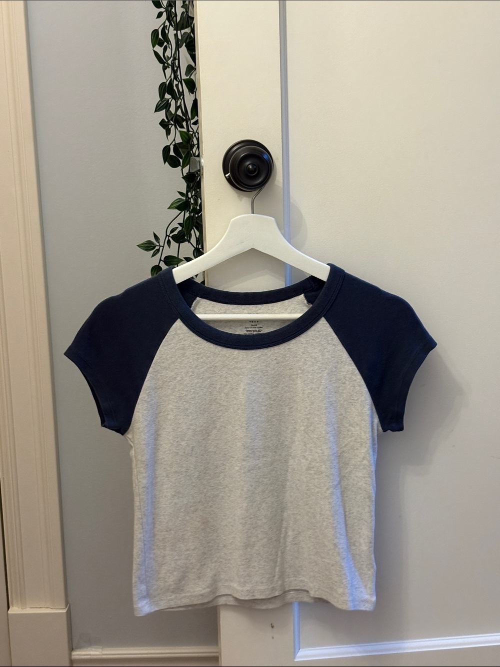 Short Sleeve Raglan Tee - Navy/Light Gray